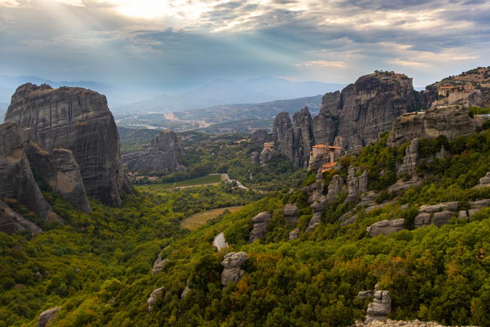 Cosa vedere a Meteora paesaggio sulle Meteore